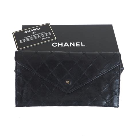 chanel quilted envelope